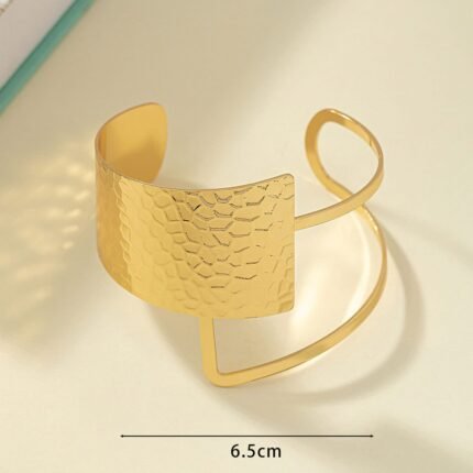 Anti tarnish bracelet (cufs)