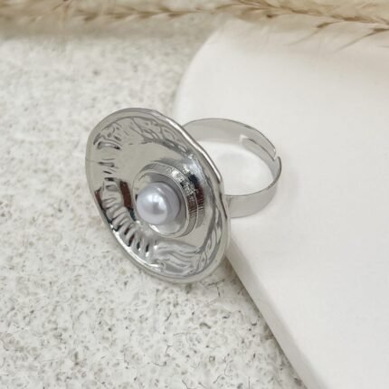 Silver Geometric  vintage pearl ring